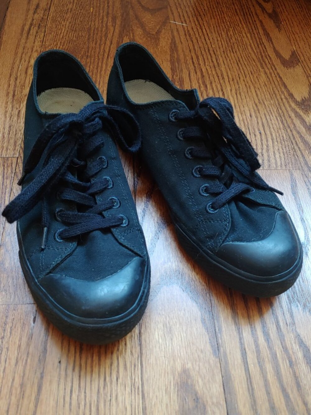 Muji "Less Tiring" Sneakers